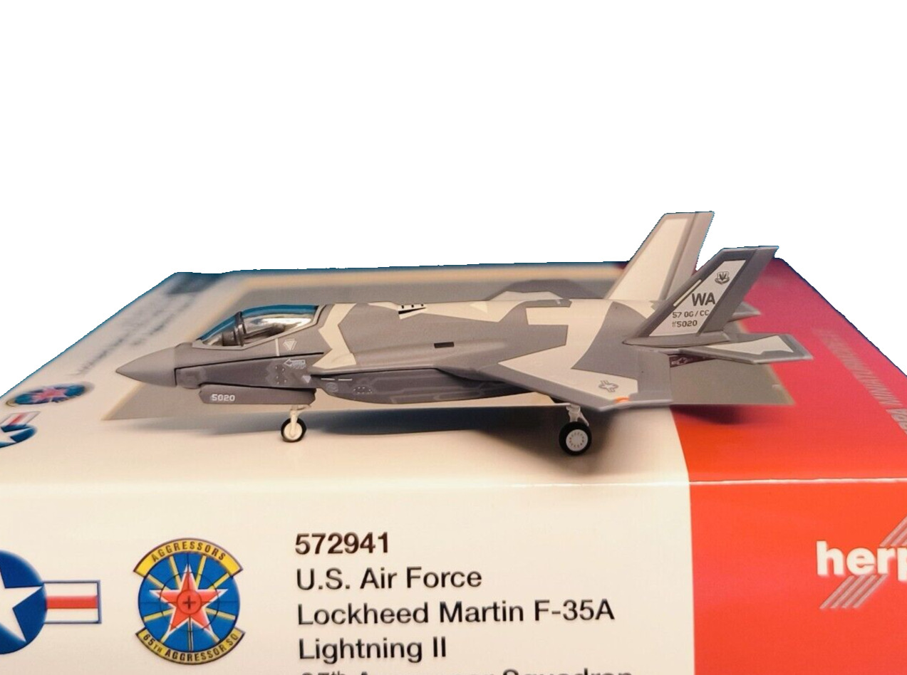 Herpa Wings U.S. Air Force Lockheed Martin F-35A 1:200 Reg. 11-5021 (572941)