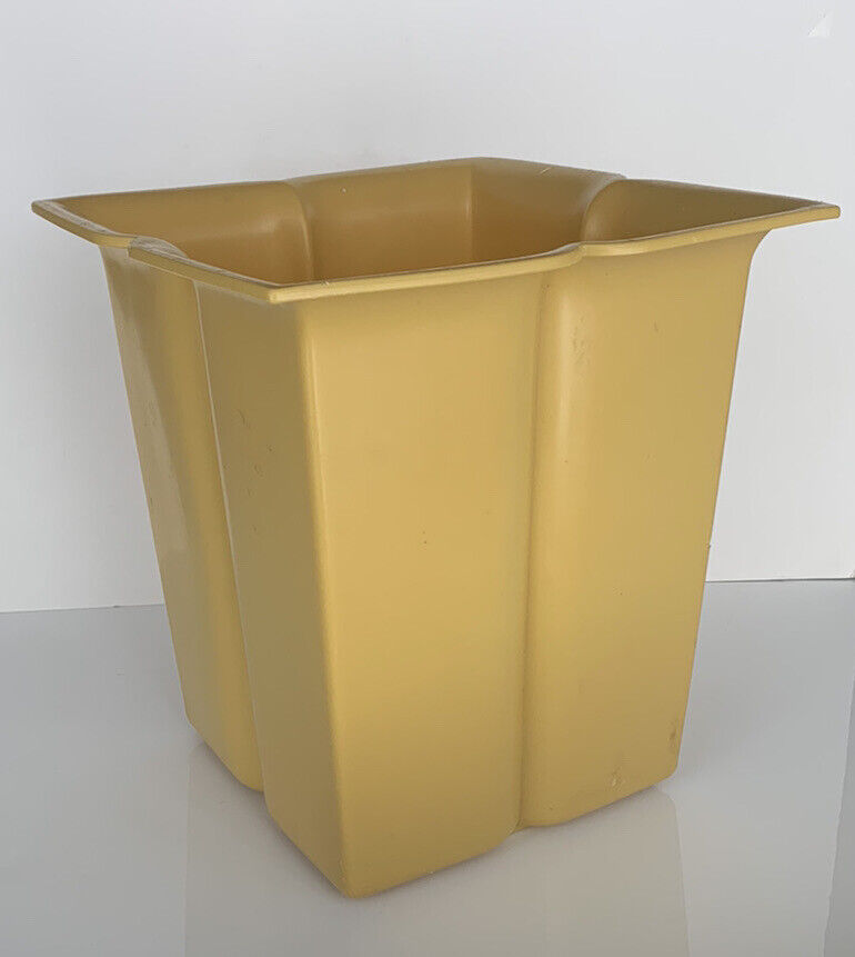 Vintage MCM Rubbermaid Yellow Square Fluted Trash Can Waste Basket Gold