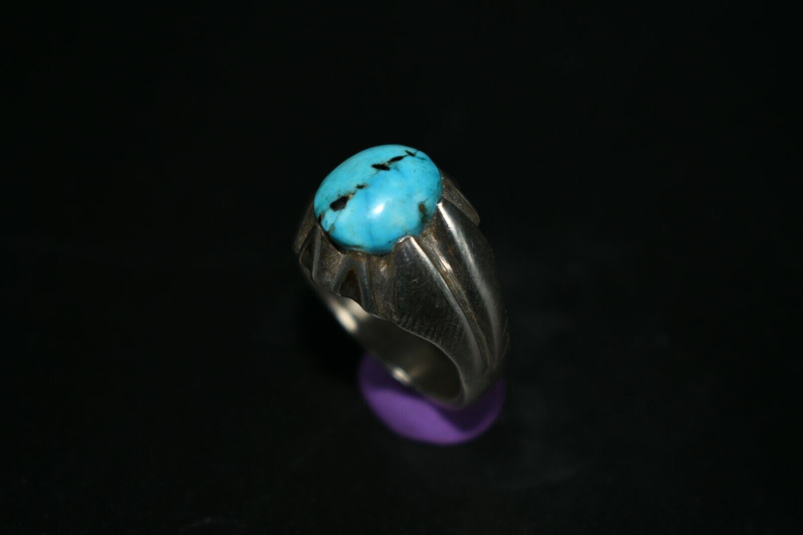 Beautiful Genuine Near Eastern Silver Turquoise Ring with Lovely elegant color