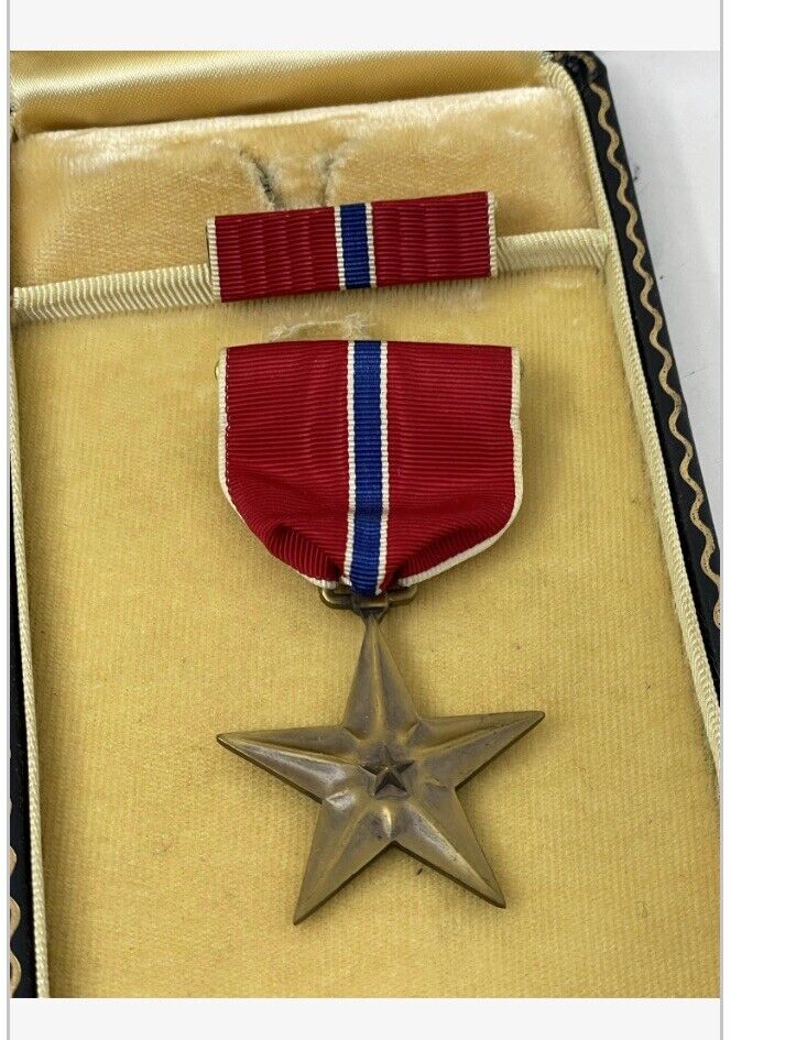 Original AFTER WWII US Navy  Bronze Star Medal