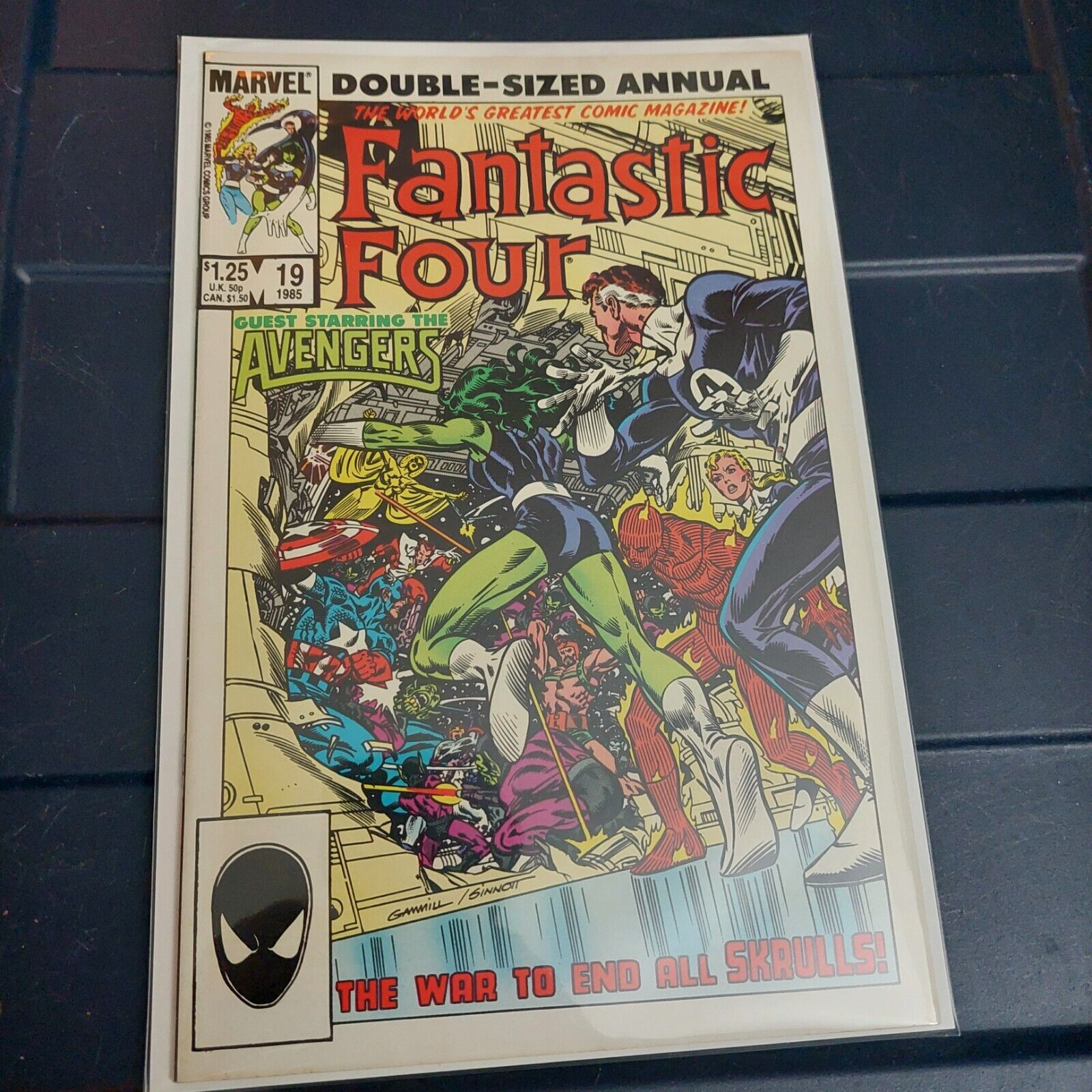 Fantastic Four Annual #19 the Avengers vs the Skrulls VF+/NM Marvel COMICS 1985