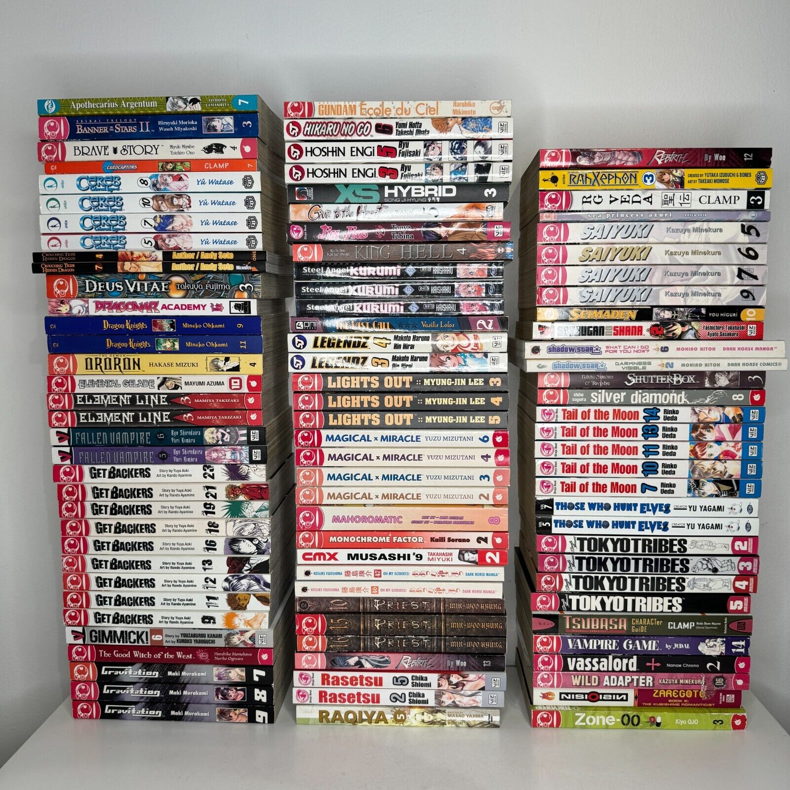 Japanese Manga Mixed Lot of 100 Brand New Never Read New Old Stock English