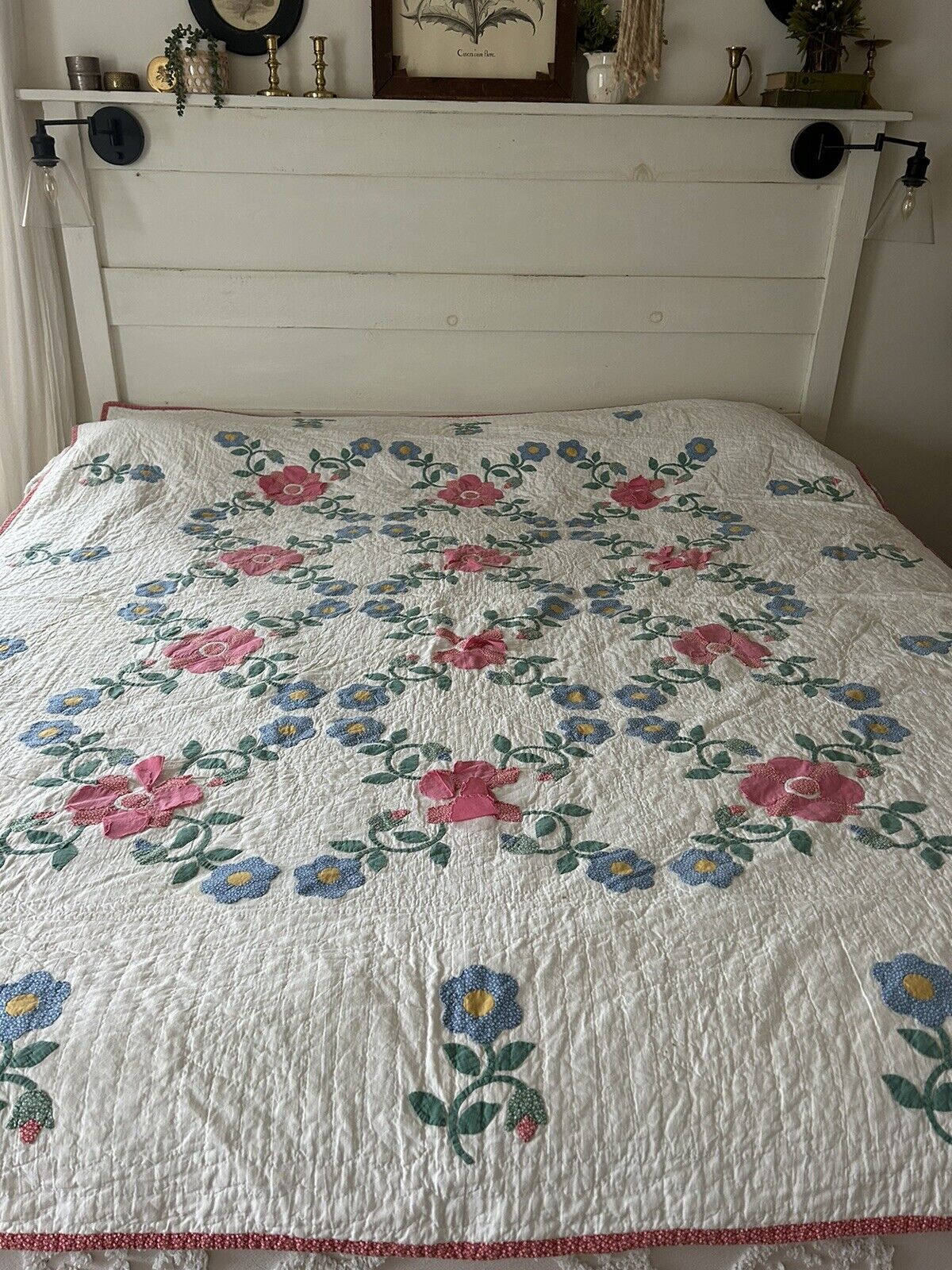 Vintage Antique Quilt Rose of Sharon Appliqué Hand Quilted Stitched Pink Cutter