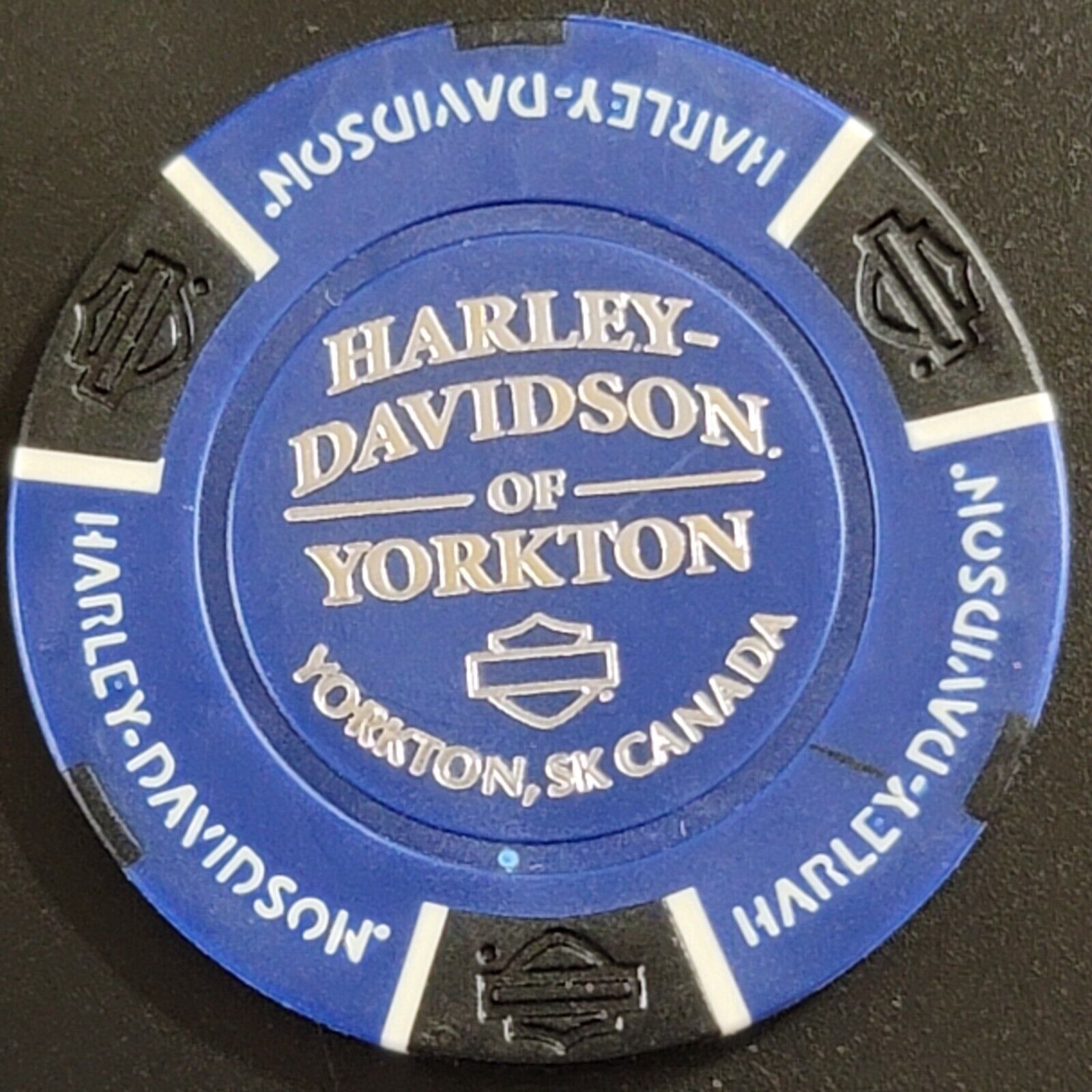 HD OF YORKTON - SASKATCHEWAN CANADA (Blue/Black) International Harley Poker Chip