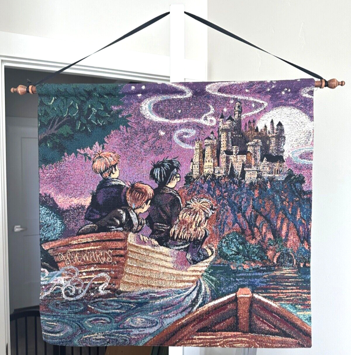 VTG 2001 Harry Potter Journey to Hogwarts 26” Lined Woven Tapestry Wall Hanging