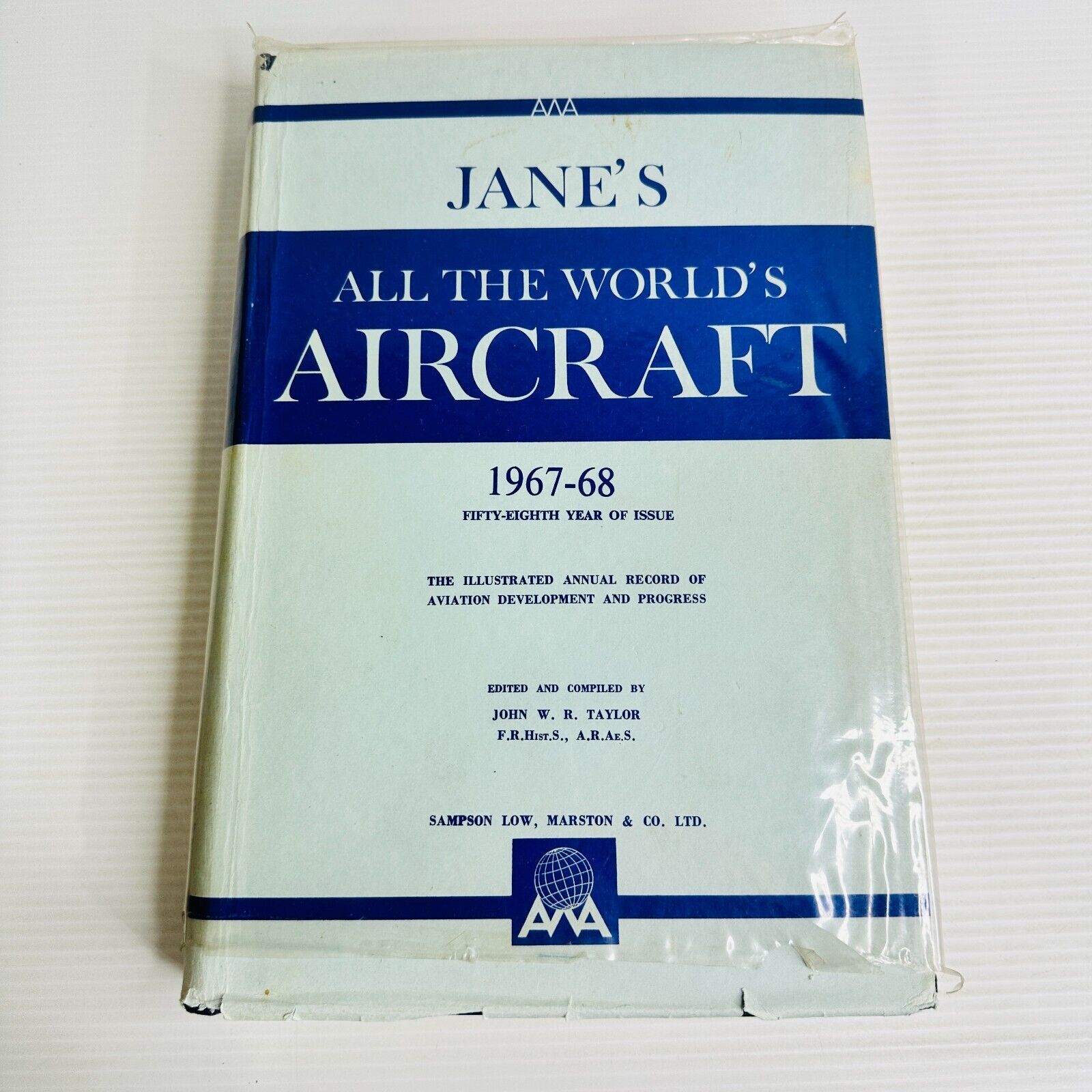 Jane\'s All The World\'s Aircraft 1967 - 1968 Hardcover Book
