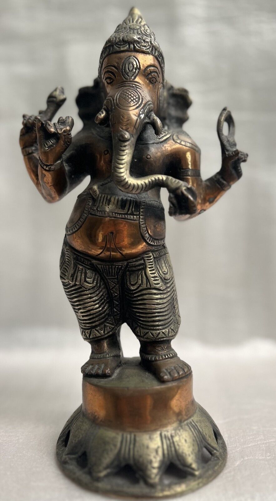 Ganesha Hindu Buddhists Elephant God Stunning Vintage God of 