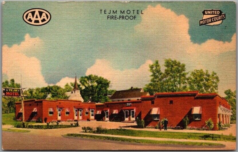Bettendorf, Iowa Postcard TEJM MOTEL Highway 6 / 67 Roadside Linen c1950s