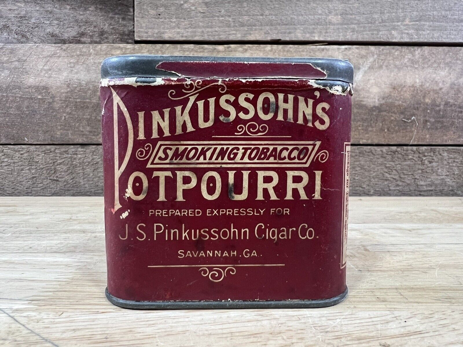 Vintage 1940’s Pinkussohn’s Potpourri Tobacco Pocket Tin