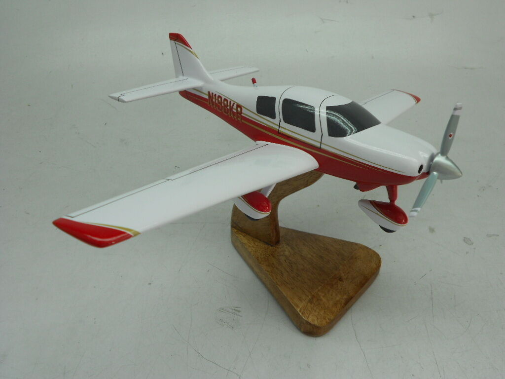Lancair ES Continental IO360-ES Airplane Desk Wood Model Small New