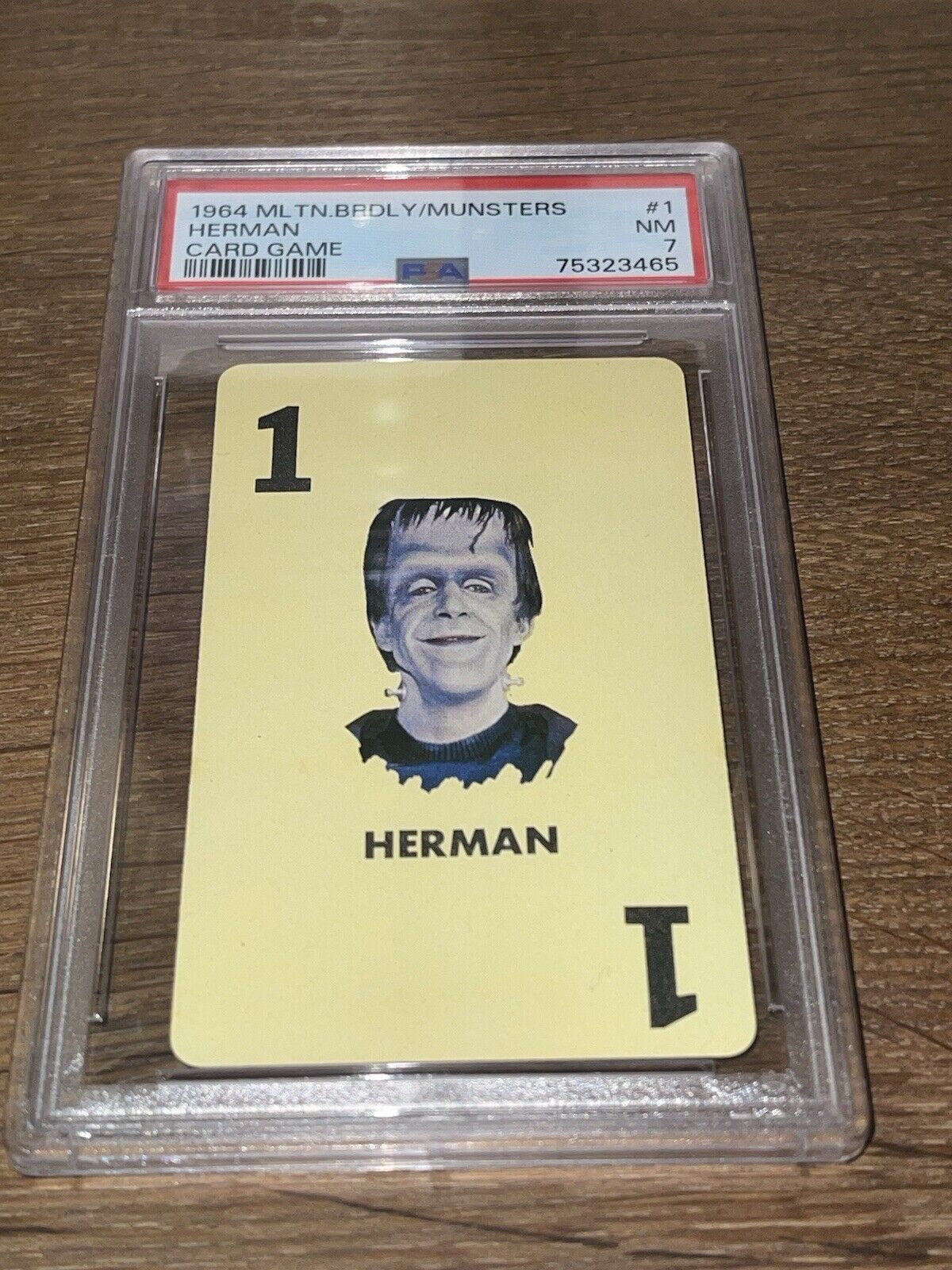 RARE VINTAGE 1964 MILTON BRADLEY MUNSTERS HERMAN CARD GAME ROOKIE PSA 7 N MINT
