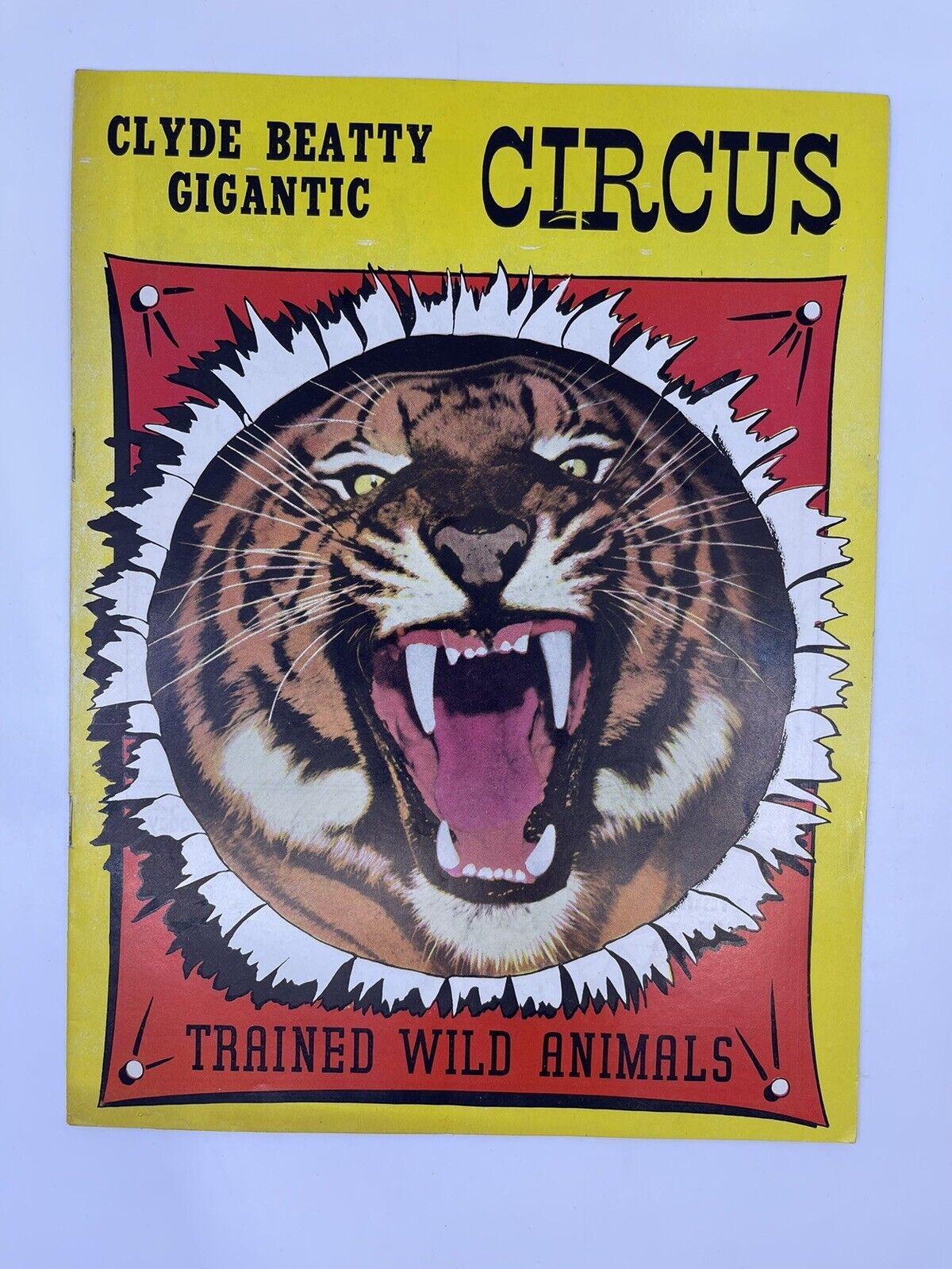 Circus Program Magazine Clyde Beatty Circus 1951 Season Vintage Antique Novelty
