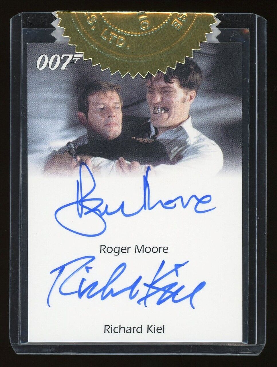 2009 Rittenhouse James Bond 007 Roger Moore & Richard Kiel Dual Autograph Auto