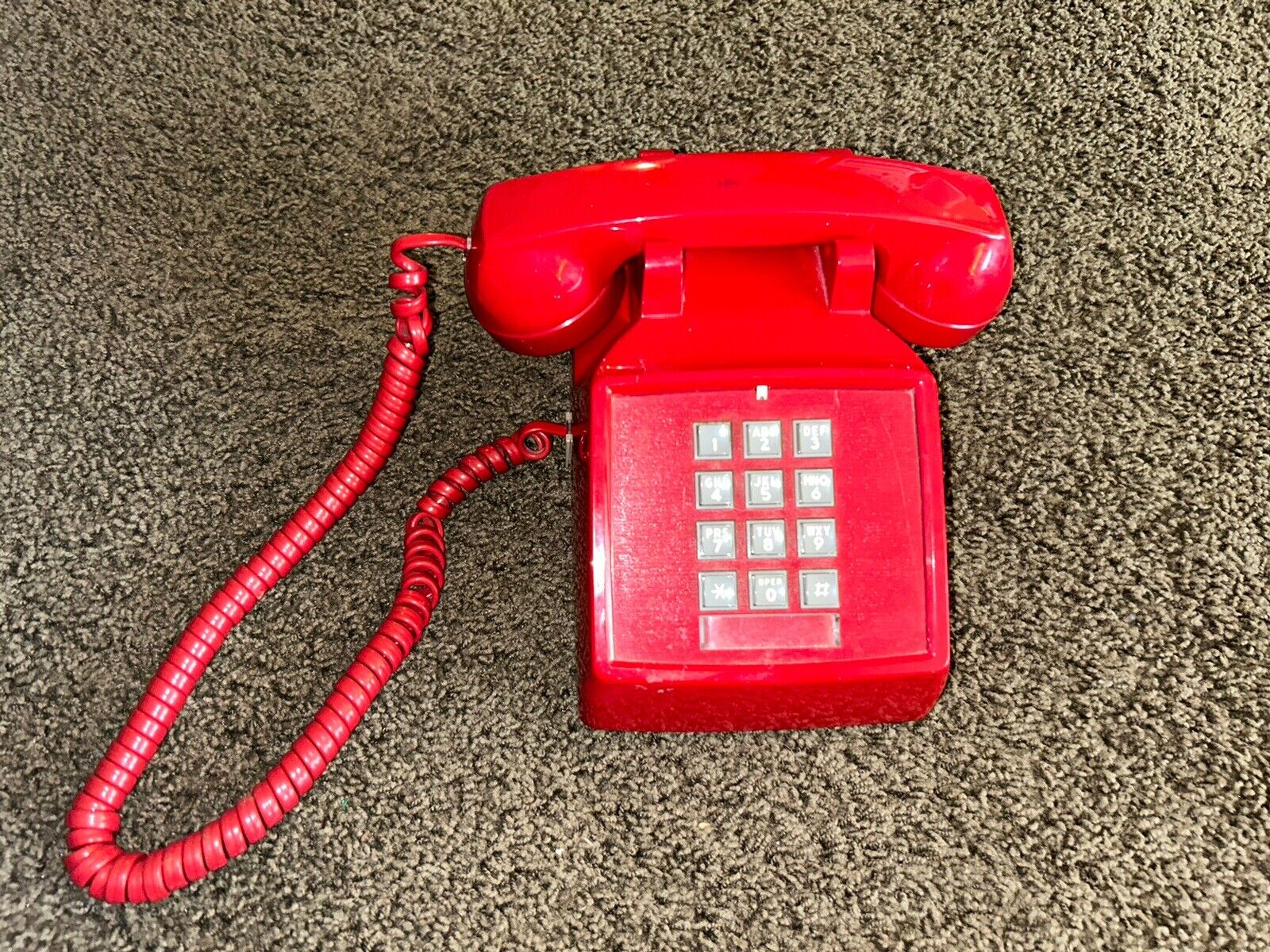 Vintage ITT 2500 Series RED Push Button Touch Tone Desk Table Top Telephone