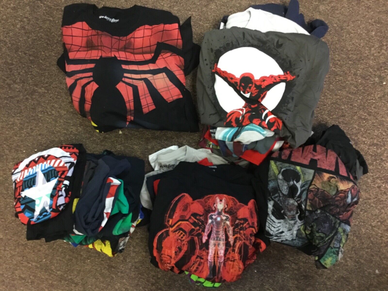 34 Marvel Bulk Dealer T-Shirt Lot (Size Varies, Read Bio)