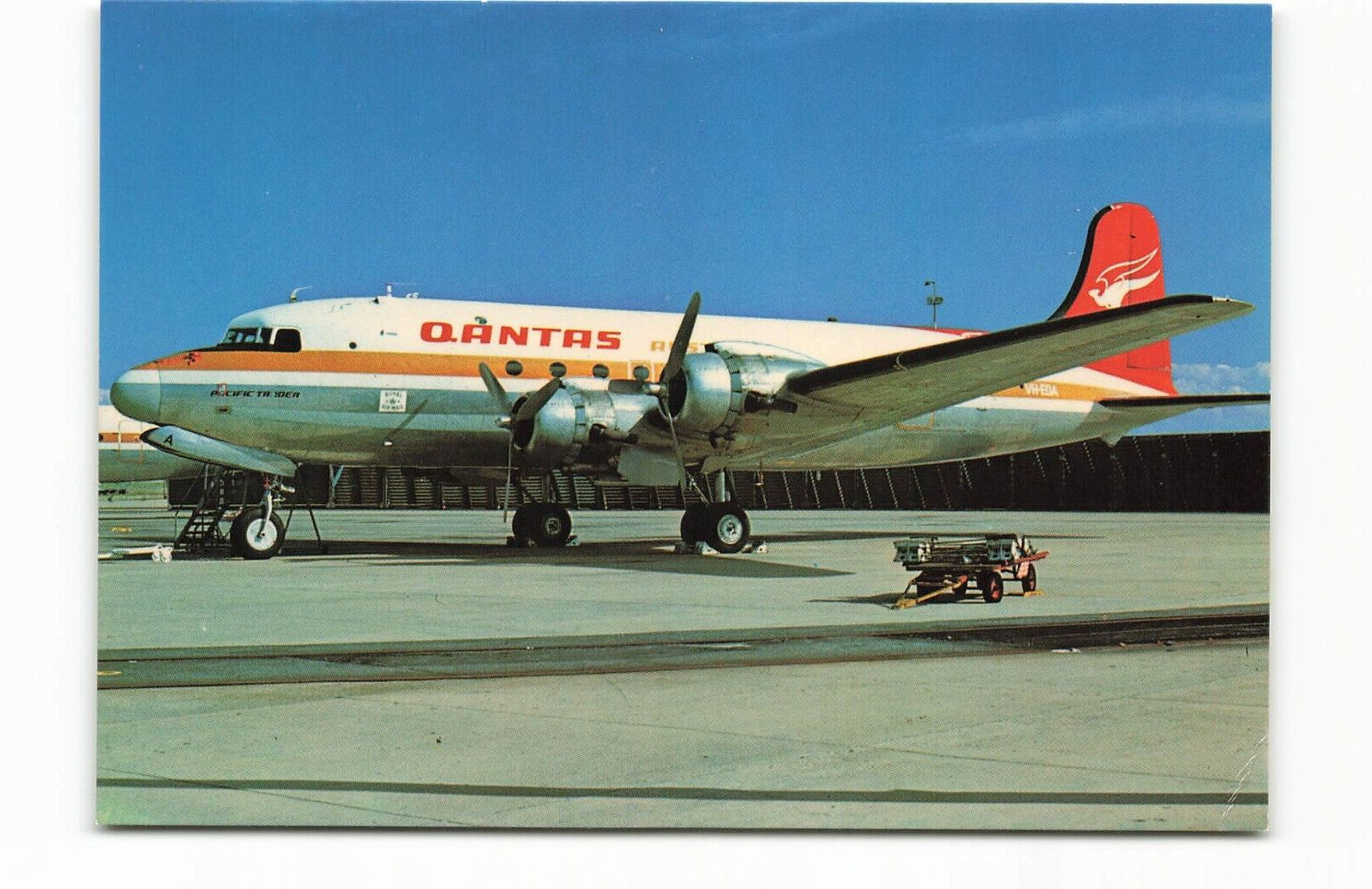 Postcard Airline QANTAS Douglas DC4 Aironautica Card AUC1.