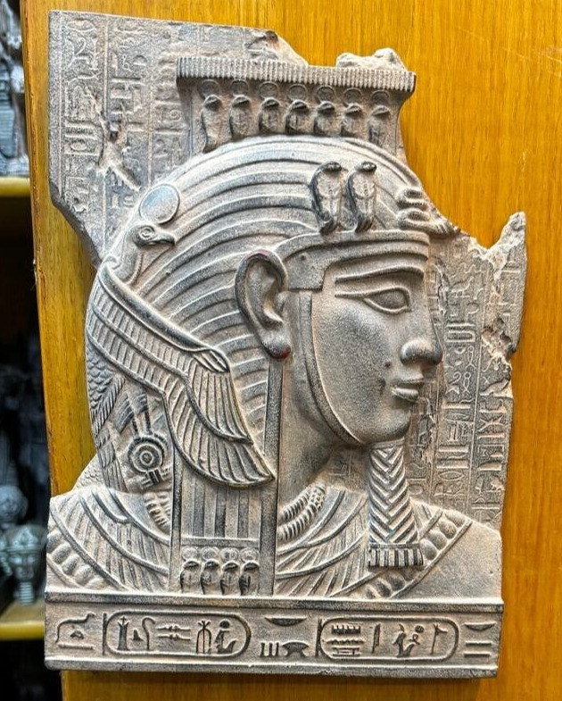 RARE ANCIENT EGYPTIAN ANTIQUITIES Relief For King Tutankhamun Pharaonic Egyptian