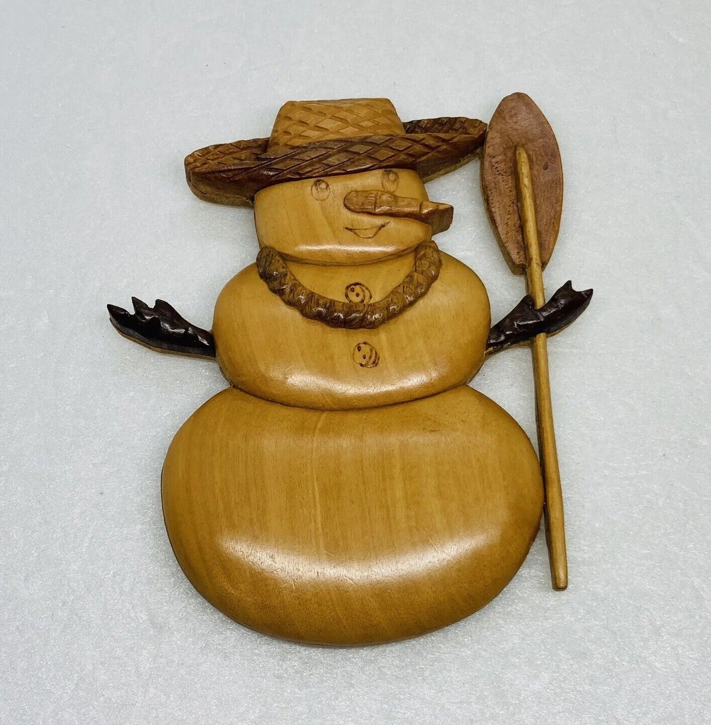 Vintage 1980s Solid Wood Snowman Fridge Magnet 5” Art Decor Ornamental 22