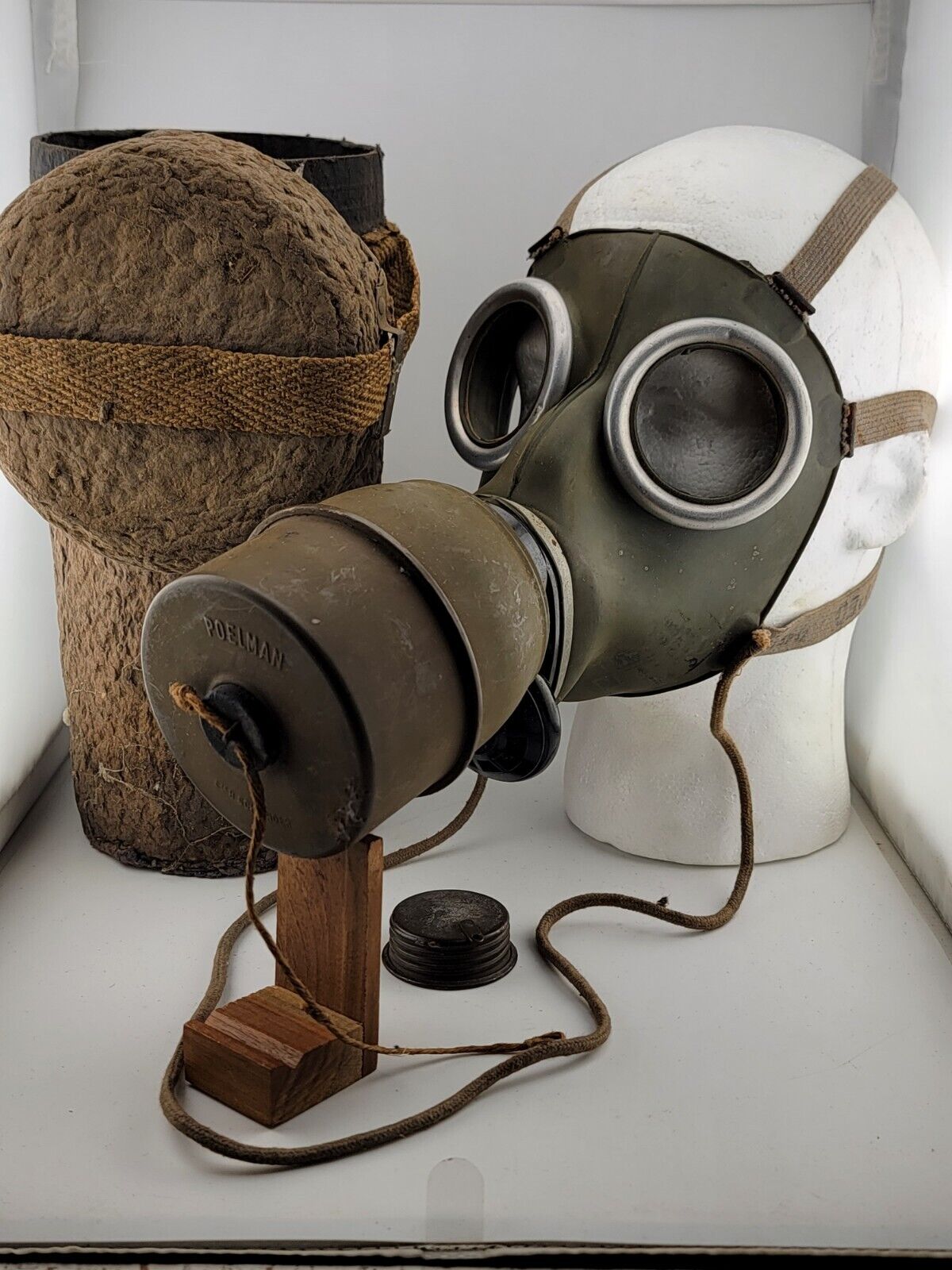 Rare Original WW2 1941 French Ajax F.2. Gas Mask with Paper Mache Cannister. 