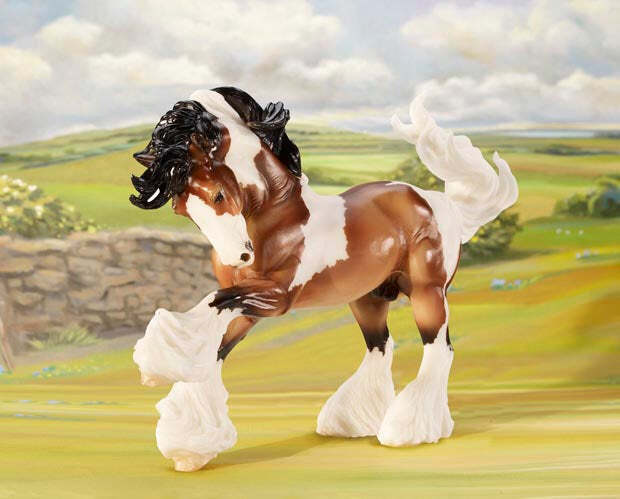 Breyer Horse Traditional Series #1497 Gypsy Vanner Hand Painted 1:9 Scale -New-