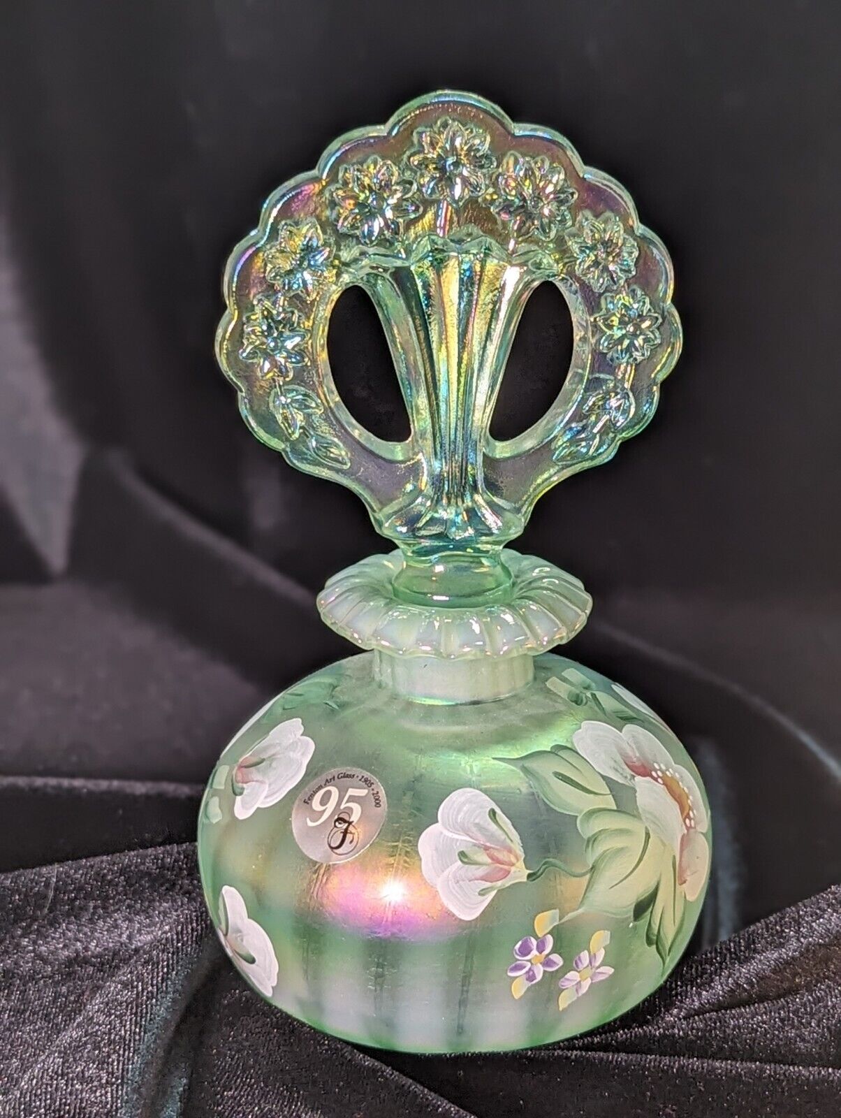 FENTON WILLOW GREEN OPALESCENT HISTORIC COLLECTION 95TH ANNIVERSARY PERFUME