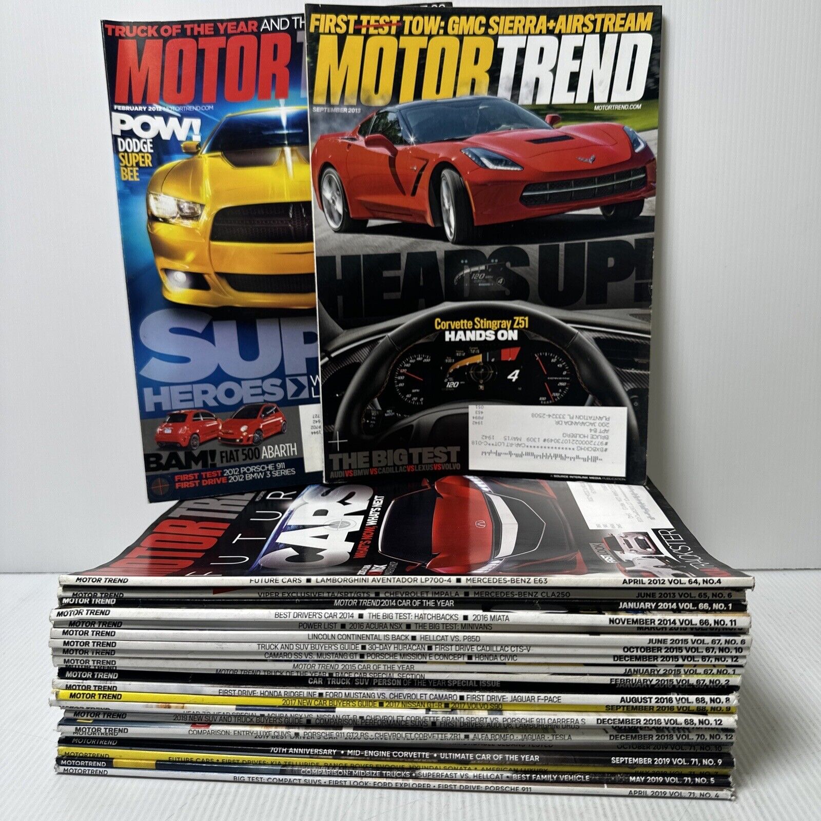 VINTAGE Motor Trend Magazine Lot of 24 - 2012 Through 2019 - Lamborghini Lp700-4
