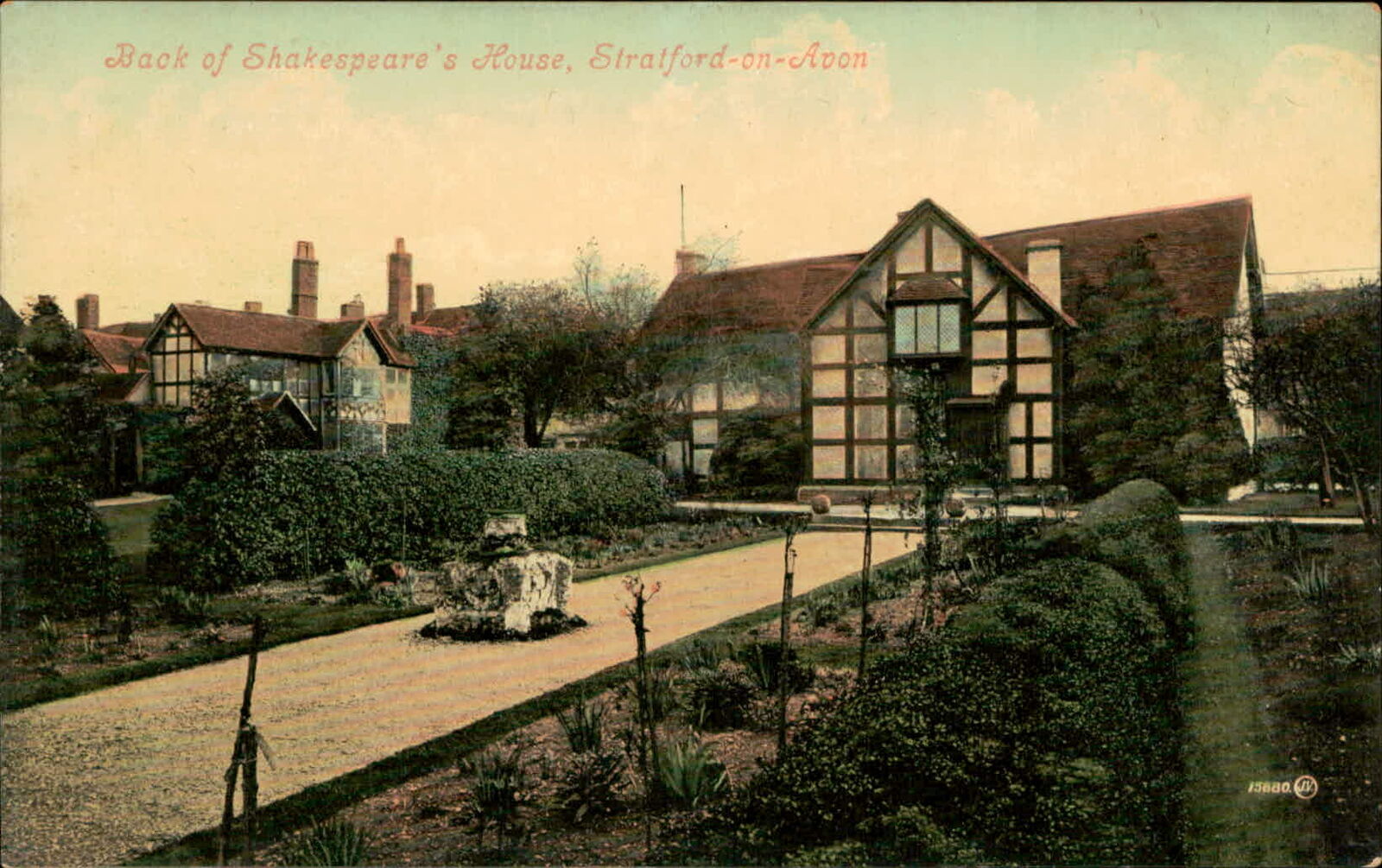 Postcard: Back of Shakespeare's House, Stratford-on-Avon 15880.