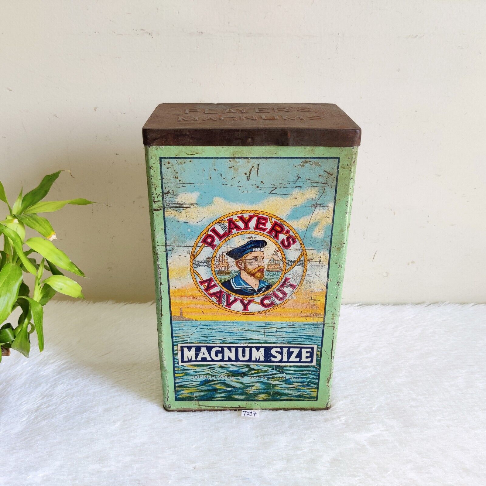 1930s Vintage Players Navy Cut Magnum Size Cigarette Advertising Tin Box CG257