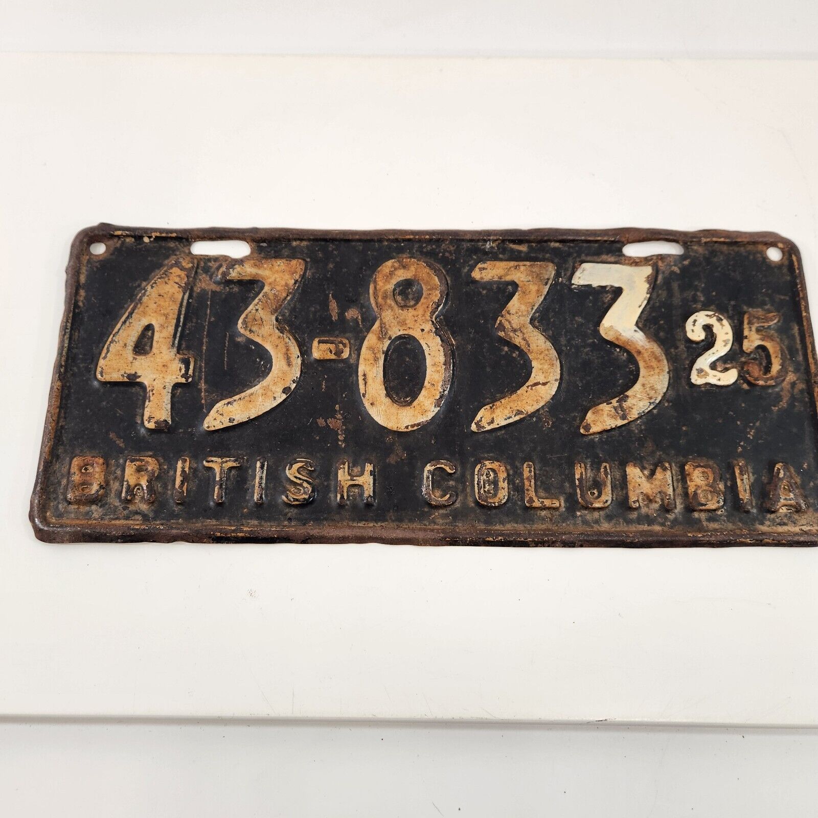 1925 British Columbia License Plate BC Expired 43 833 Tag Original