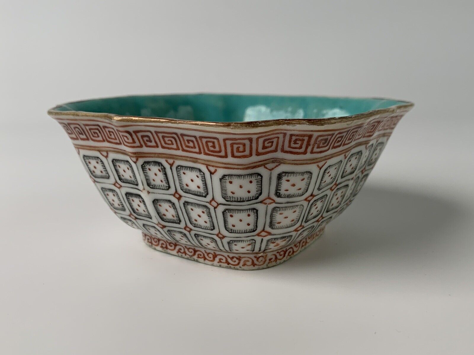 Chinese Ceramic Porcelain Bowl