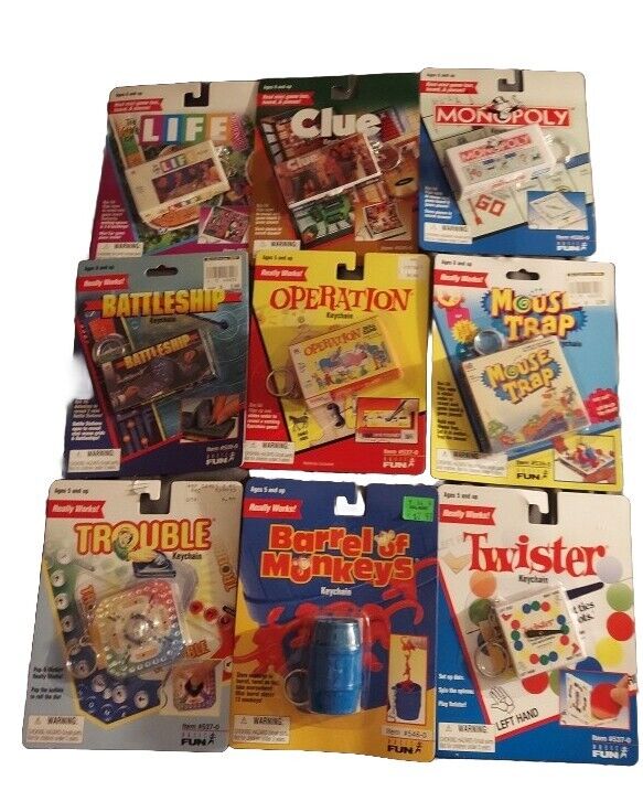 Large Lot of 10 Vintage Mini Games and Keychains 1990's Life, Clue, Trouble, NOC