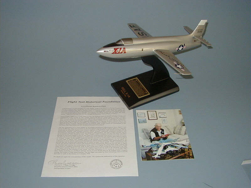 USAF Bell X-1A Experimental Chuck Yeager Signed COA Desk Model 1/32 SC Airplane