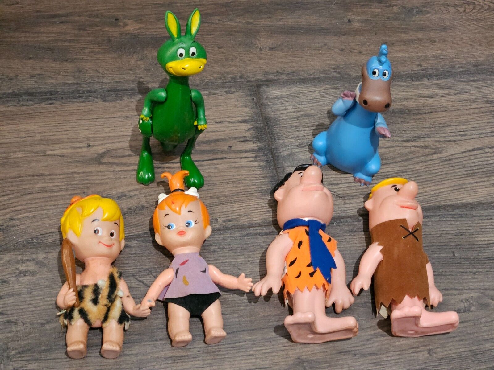 Vintage 1970 Flintstones Complete Set to include RARE Hoppy