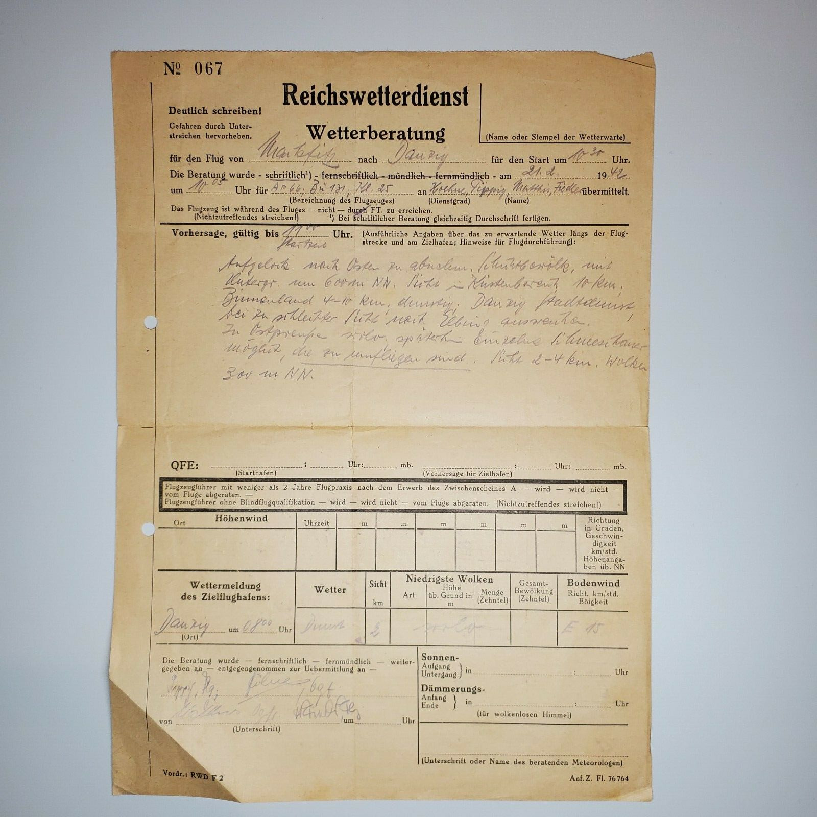 WW2 German Luftwaffe pilot air plane weather report document plane flight form
