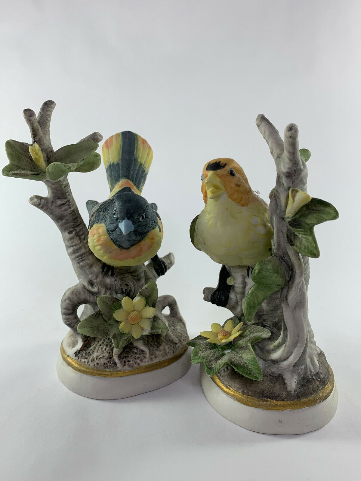 Vintage Ardco Dallas, 2 Bird Porcelain Figurines on trees with flowers