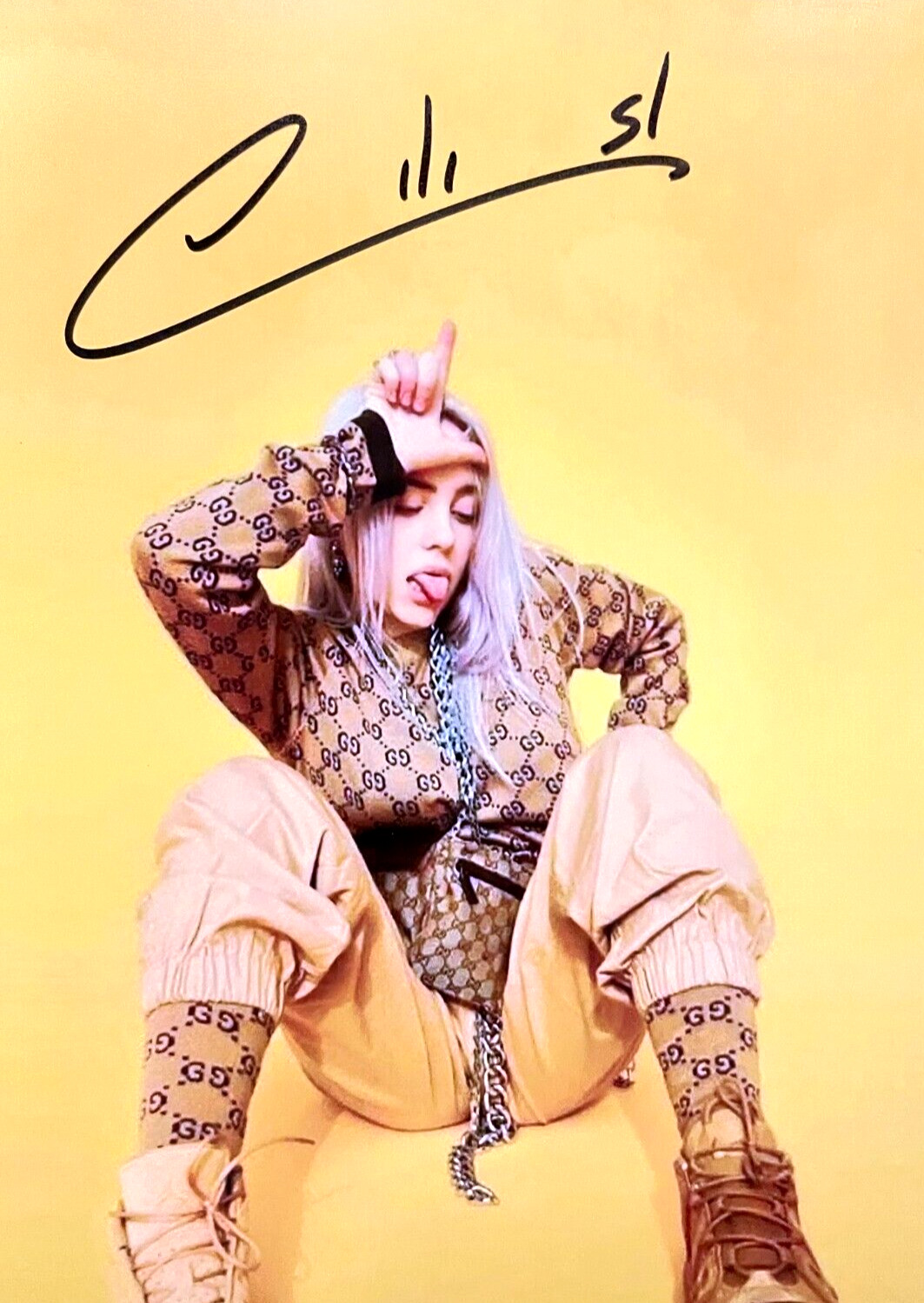 Billie Eilish Hand-Signed 7x5 inch Color Photo Original Autograph Signature