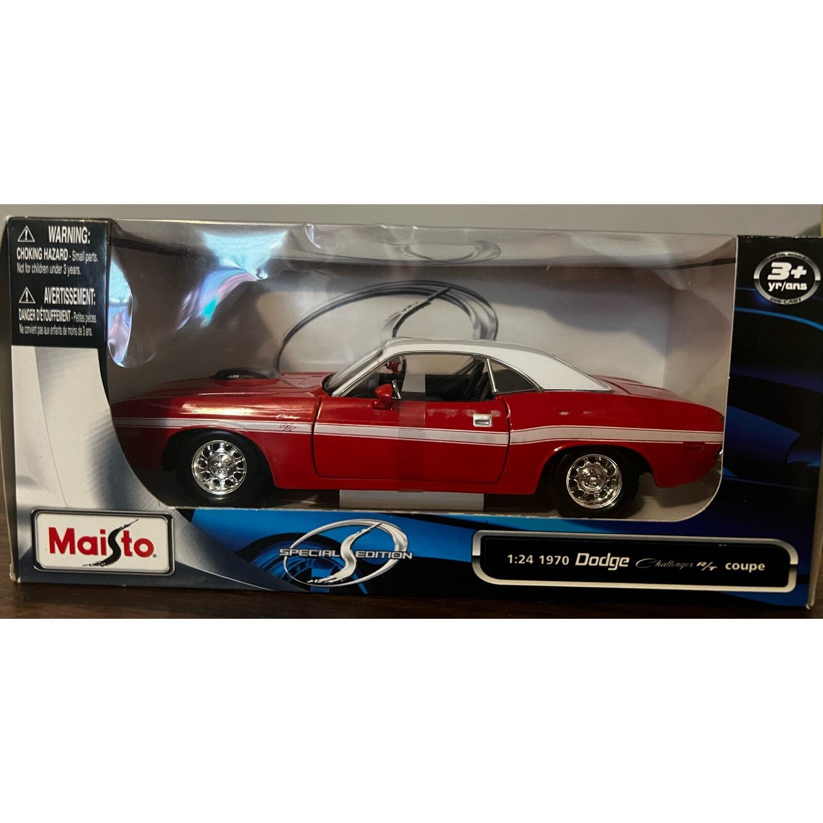 1:24 Maisto Special Edition  1970 Dodge Challenger Coupe NEW in box die cast