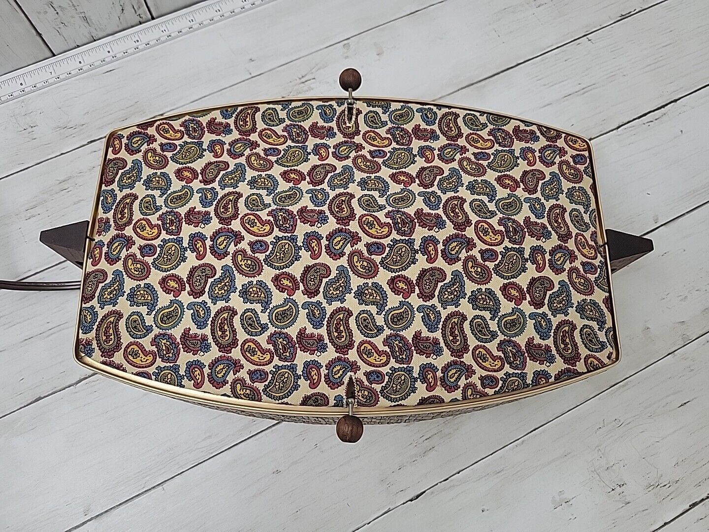 Vintage Salton Hotray Automatic Bun Warmer Made In The U.S.A Paisley Print/Gold