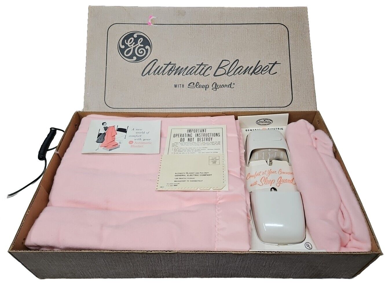 Vintage 1960\'s GE Automatic Blanket Double Bed With Sleep Guard In Rose Pink NOS