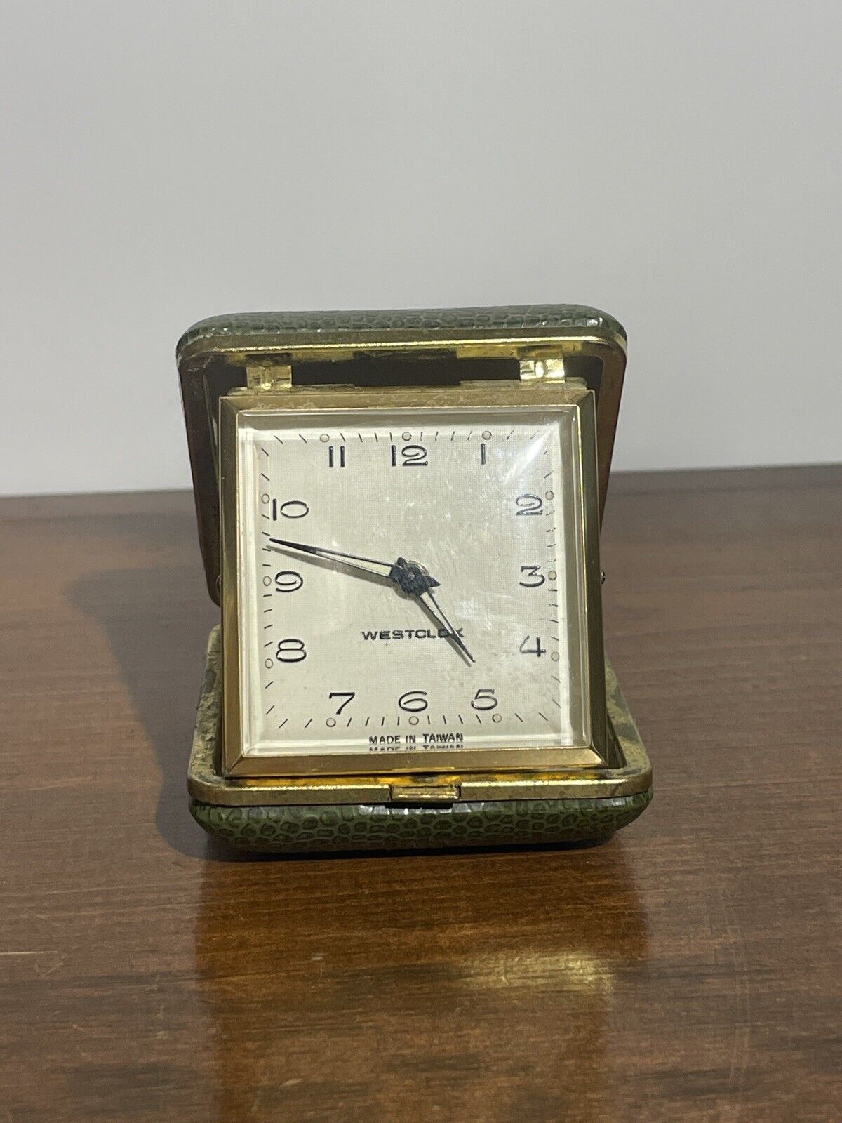 Vintage 1960's Westclox Travel Alarm Clock w/ Case Wind Up Mid Century