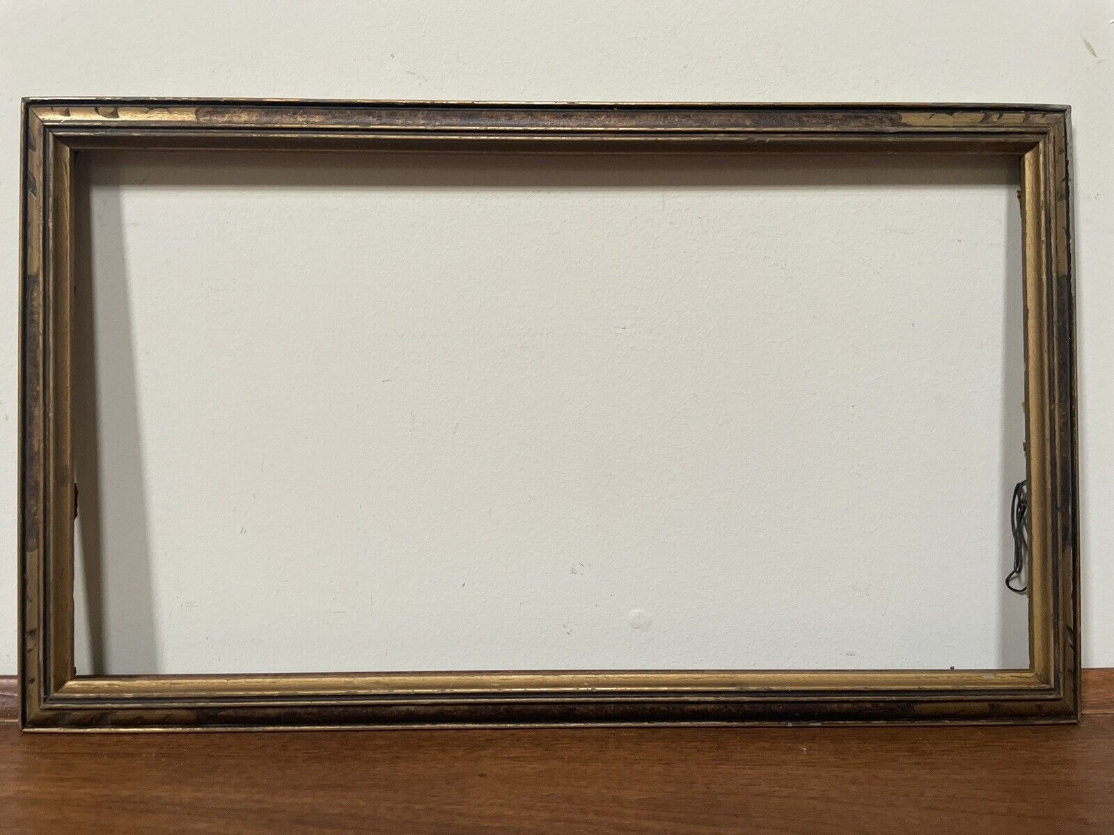 Vintage Gold Gilded Ornate Brown Wooden Art  Frame-19.5” x 11.75”x 1”/10”x18”