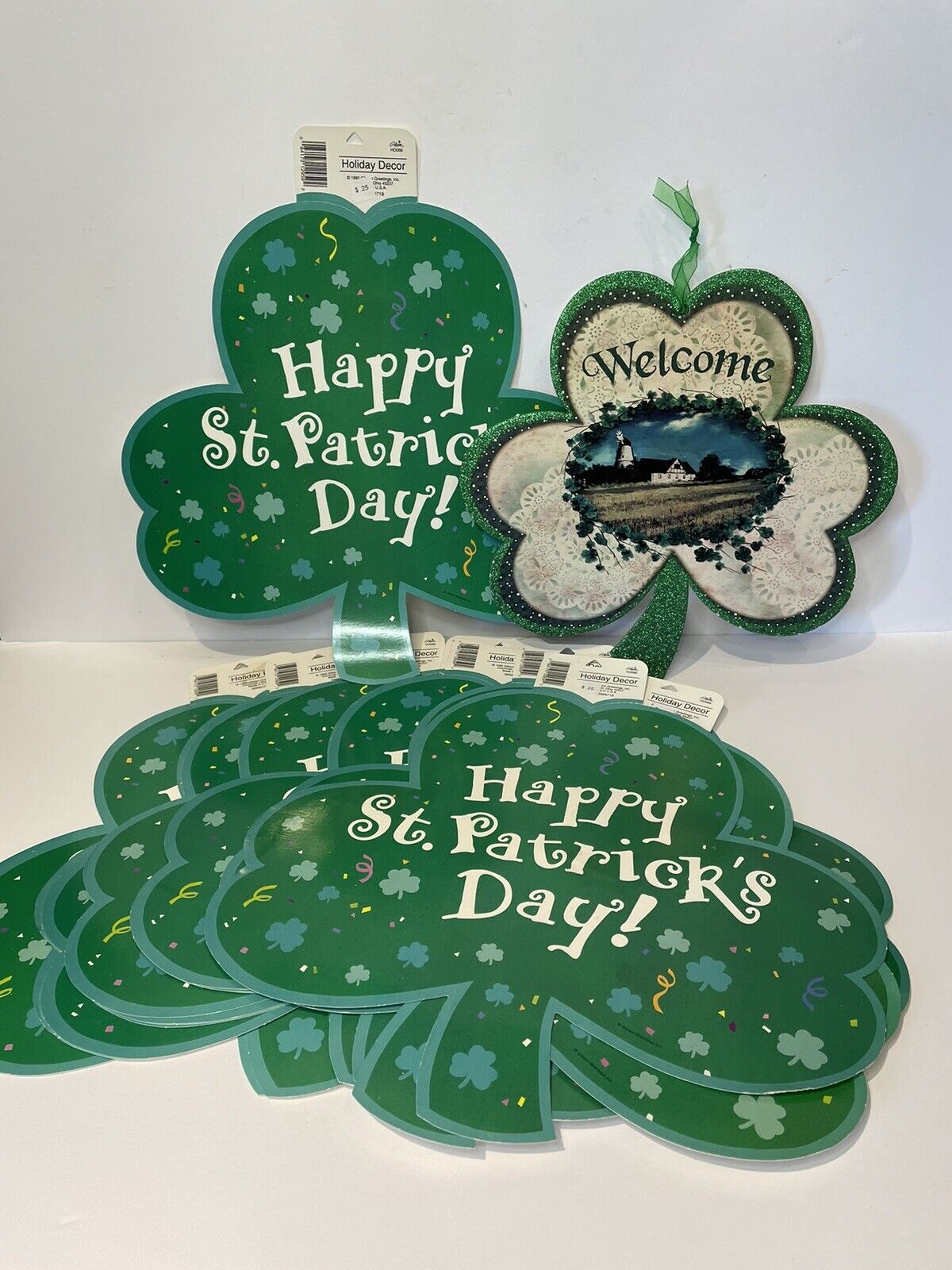 Lot of 14 NOS 1995 Gibson Greetings Paper Shamrock Happy St. Patrick’s Day