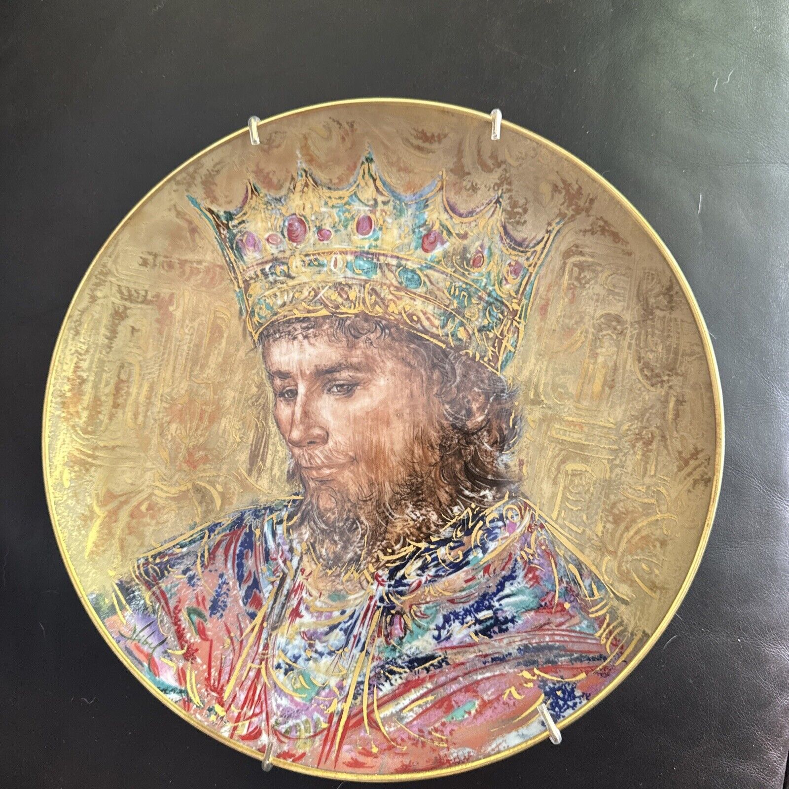 New Edna Hibel Plate David the King Gold #4336