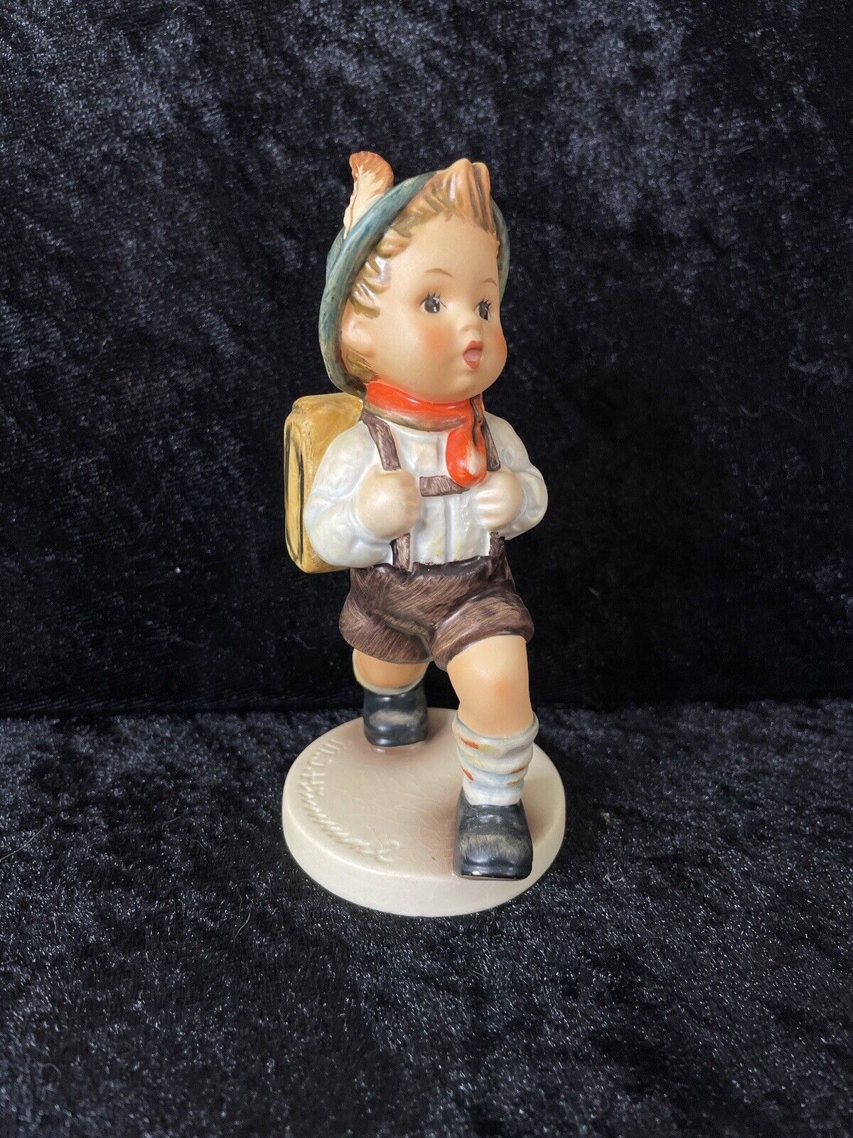 Vintage Goebel Hummel Figurine - SCHOOL BOY - #82 / 0  West Germany 5” Tall