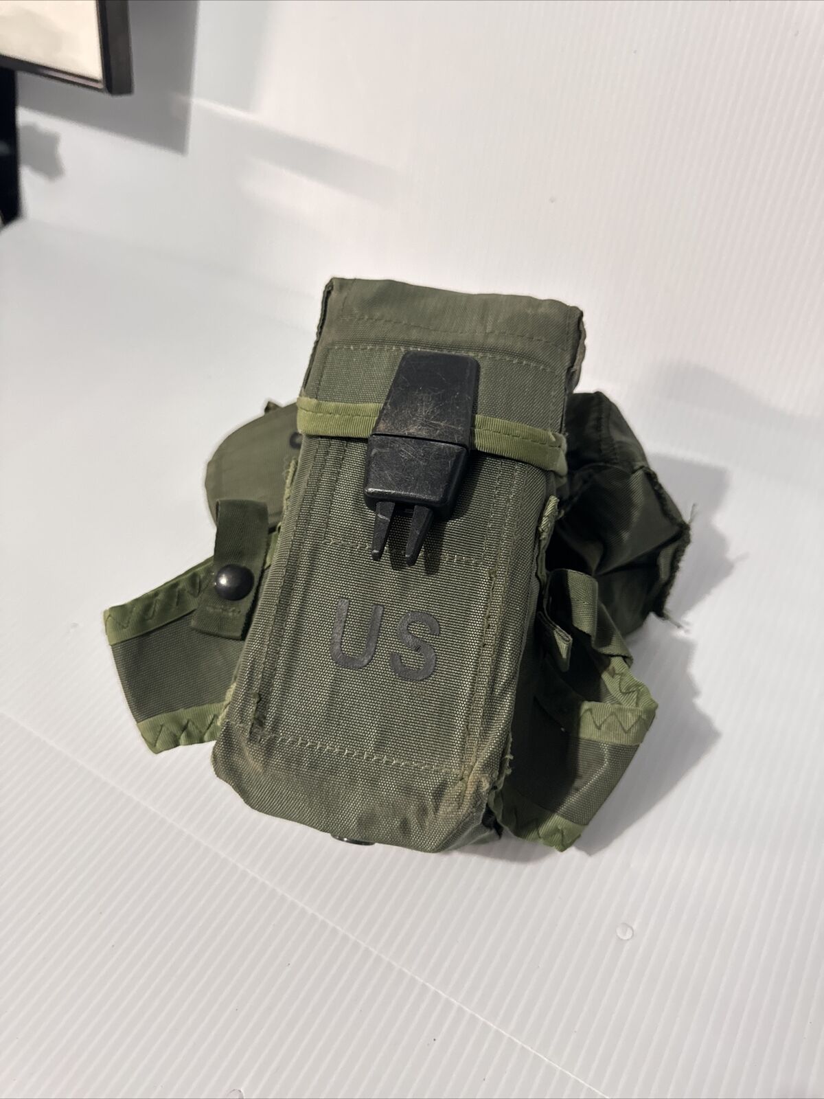 Lot Of (2) USGI US Army M 16 Ammo Pouch 30 Round Pouch With ALICE Clips