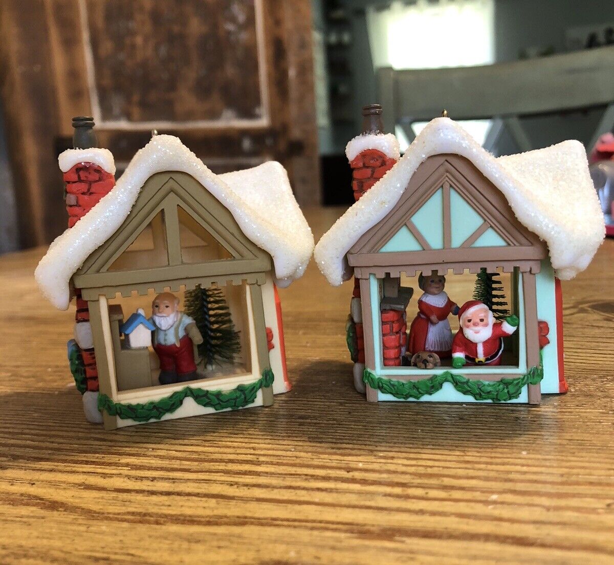 Vintage 80s hallmark Christmas ornament Kringle's houses santa mrs claus & dog