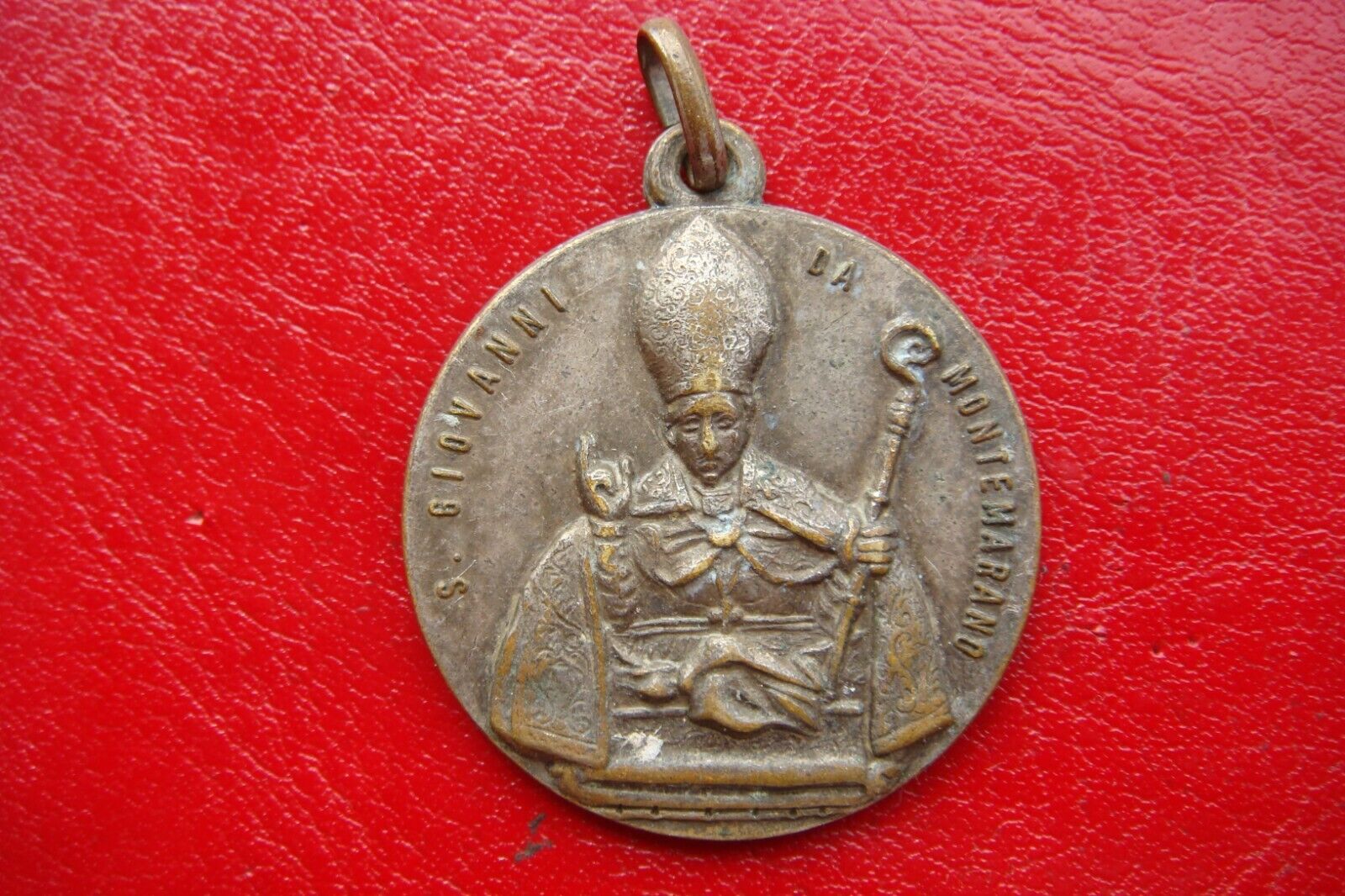 ANTIQUE VATICAN ITALY San Giovanni di Montemarano PROTECT OUR HOME MEDAL PENDANT