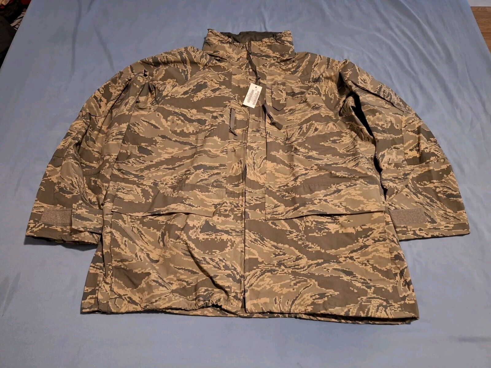 U.S. Air Force All-Purpose Environmental Camouflage Parka Size X-Large-Regular