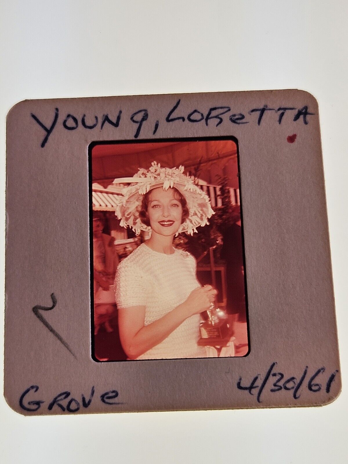 LORETTA YOUNG ACTRESS VINTAGE PHOTO 35MM FILM SLIDE