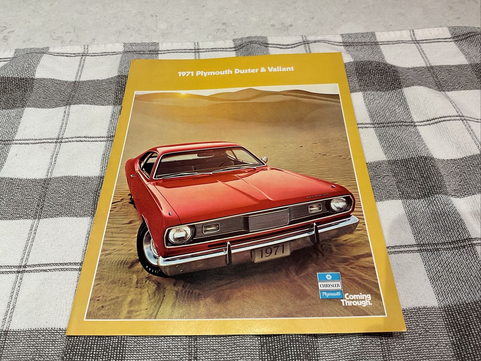 Vintage 1971 Chrysler Plymouth Duster & Valiant Sales Brochure